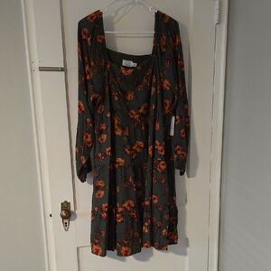 Time and Tru Women's Square Neck Mini Dress With Long Sleeves And Pockets!